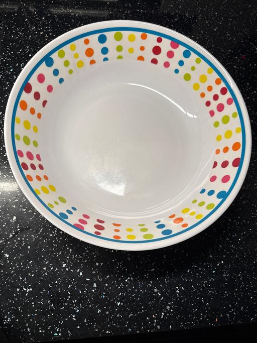  — Party Serving Bowls