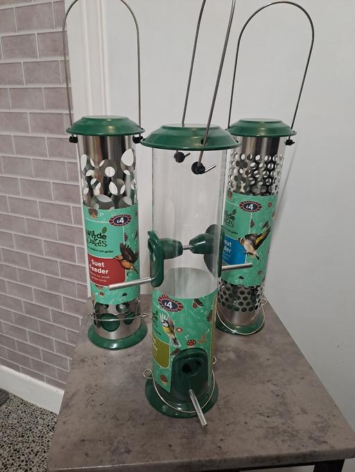  — 3x large bird feeders