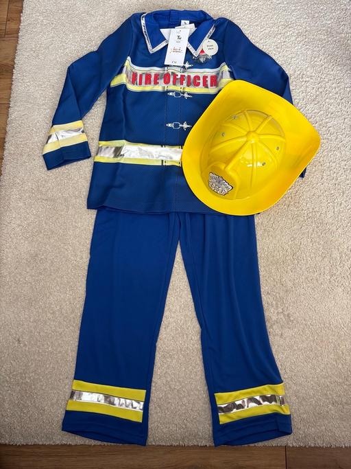  — Fireman fancy dress age 7-8 years