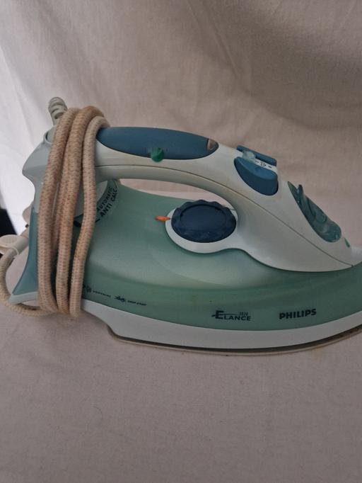  — Philips elance 3030 steam iron