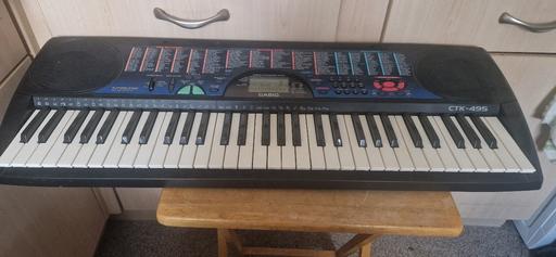  — Casio ctk 495 keyboard and stand