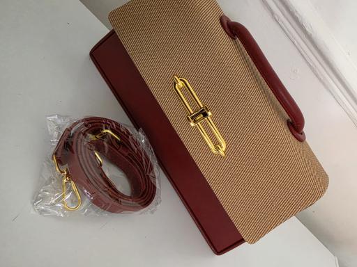  — clutch bag for women