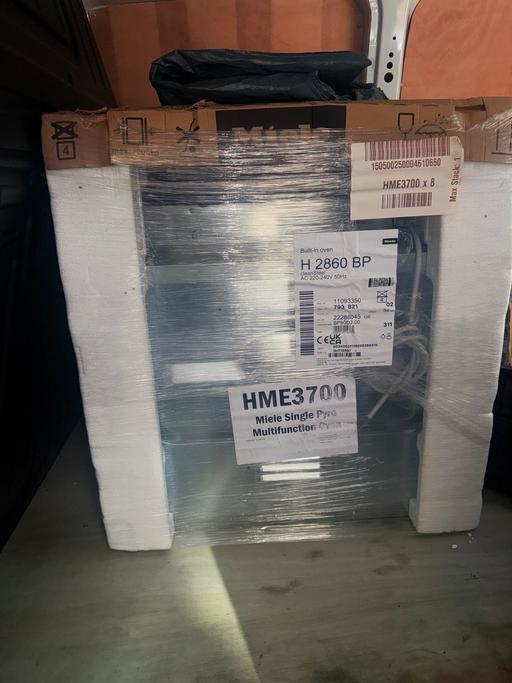  — Brand new Miele H2860BP integrated oven