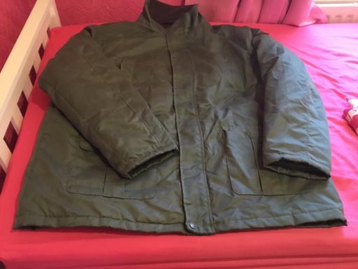  — Men’s Water Proof Jacket Size 2XL see pics