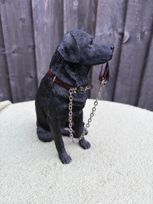  — Black Labrador figurine