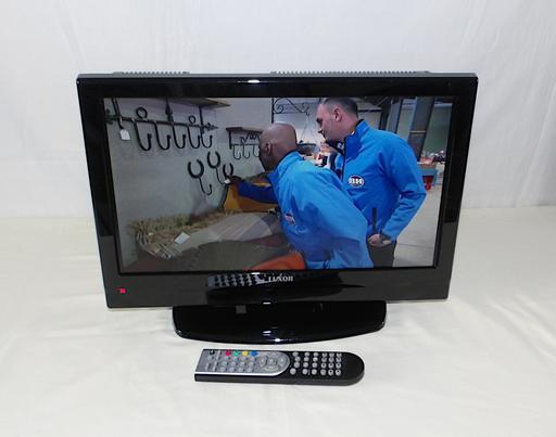  — Luxor 19 inch LCD TV with Built-in Freeview