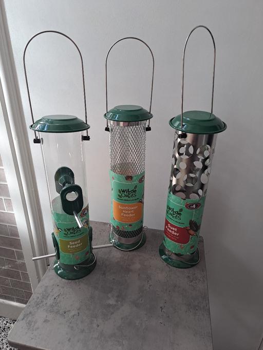  — 3x large bird feeders