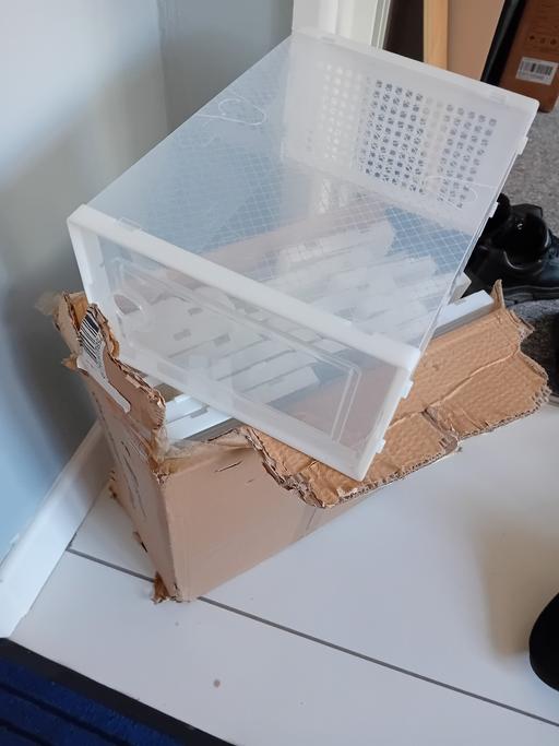  — plastic shield boxes