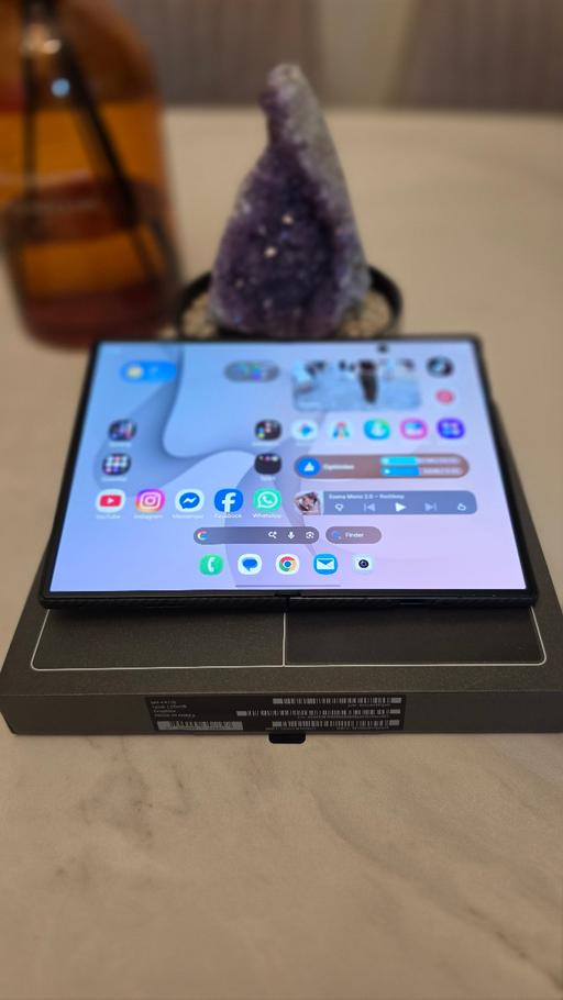  — Samsung Galaxy Z Fold 8 256GB