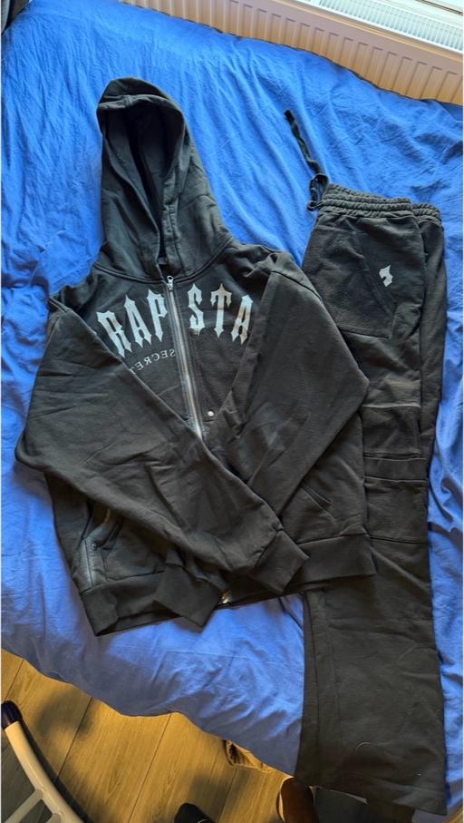  — Trapstar tracksuit