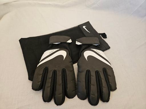  — Nike Goal Keeper Gloves Kids