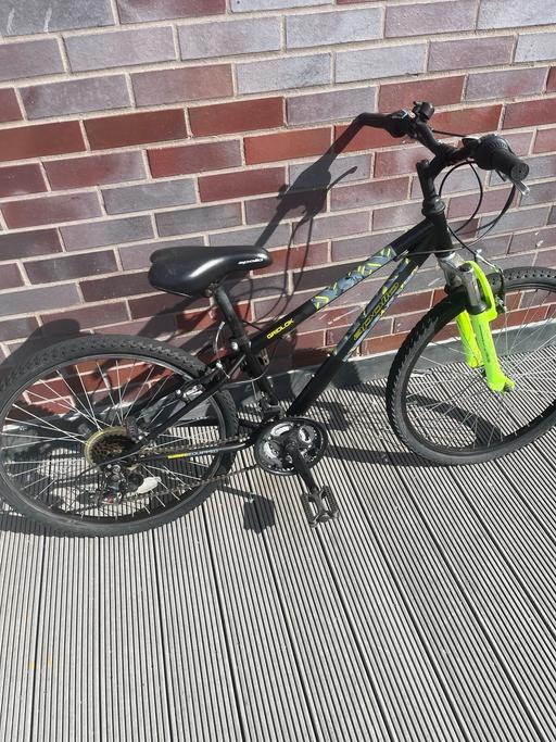  — Kids bike ages 7/12