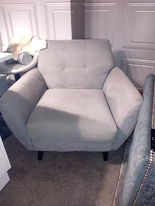  — grey accent chair