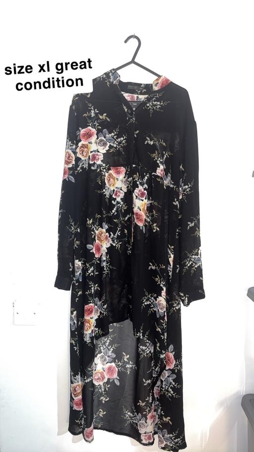  — Women’s long dress size xl