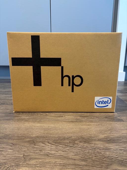  — Vintage NIB HP Pavilion dv8295ea Laptop