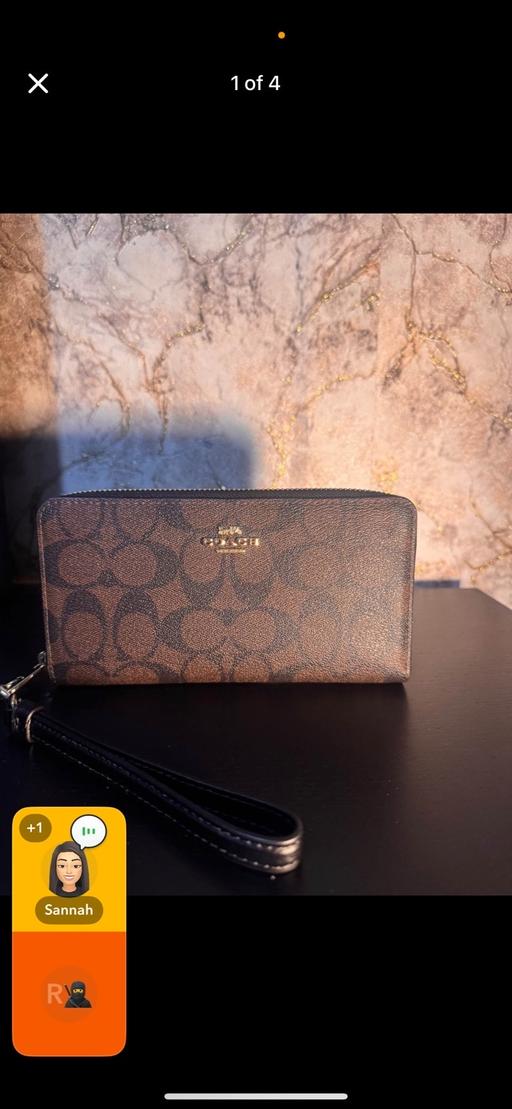  — Coach purse
