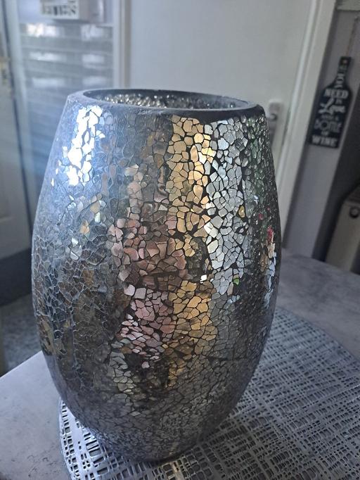  — xl vase new floor standing 