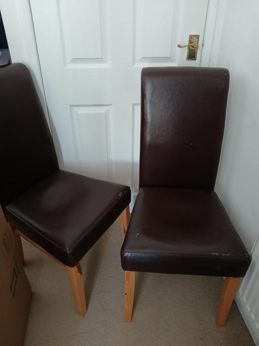  — DINING CHAIRS 4 FOR FREE FAU LEATHER FREE