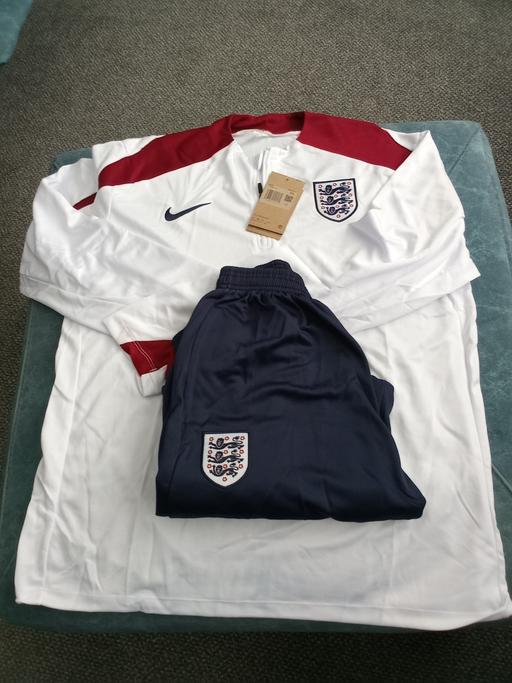  — England full Tracksuit