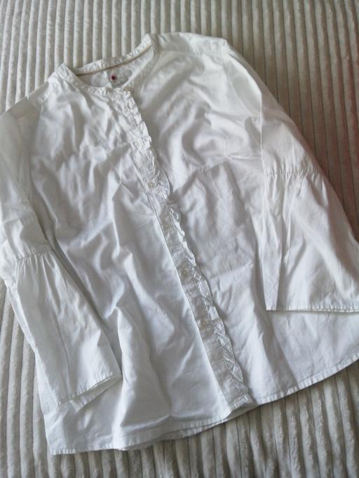  — ladies size *22*