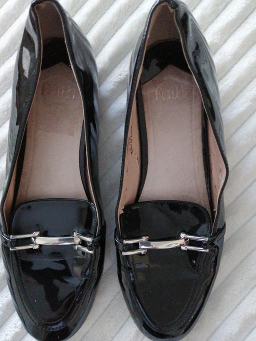  — ladies size *5*