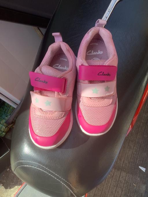  — Clarks kids shoes