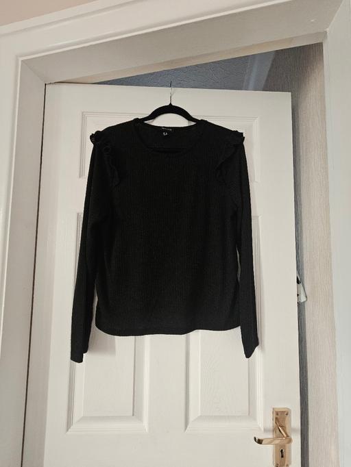  — New Look jumper, size 16..like new.