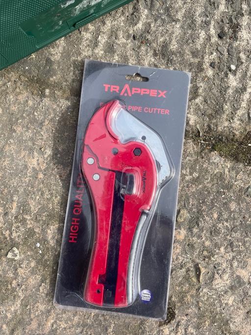  — pipe cutter
