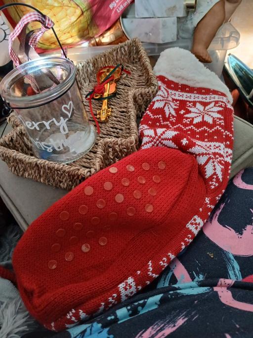  — xmas items 4