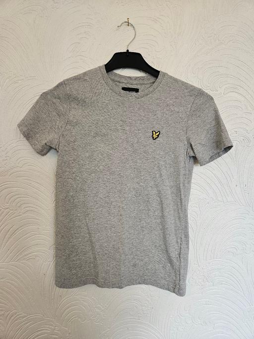  — Boys Grey Top