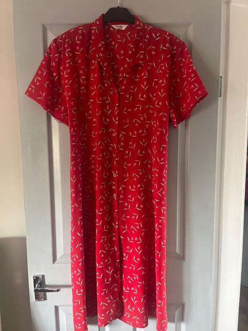  — Dress size 22
