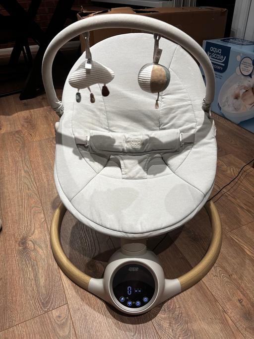  — Mamas & papas Alto smart swing RRP £169