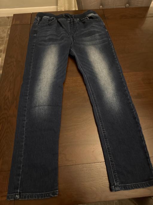 — Boys jeans