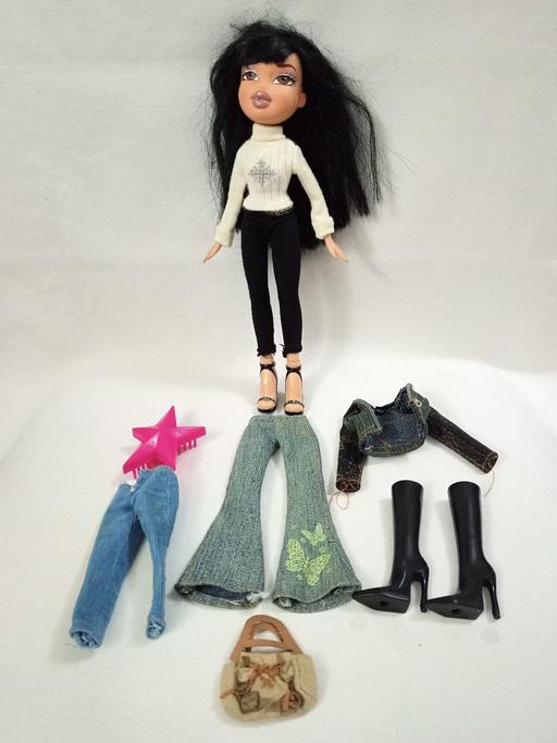  — ORIGINAL BRATZ DOLL WINTERTIME WONDERLANDJADE