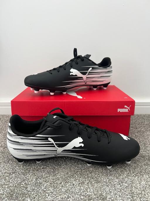  — Mens Football Boots NEW