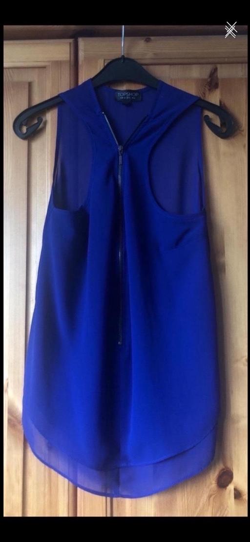  — Topshop Top Size 4
