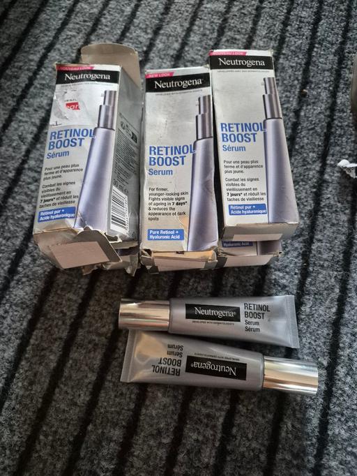  — 8 neutrogena retinol boost