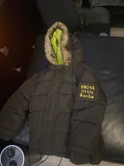  — Parker age 3-4 Rocha little Rocha khaki/lime