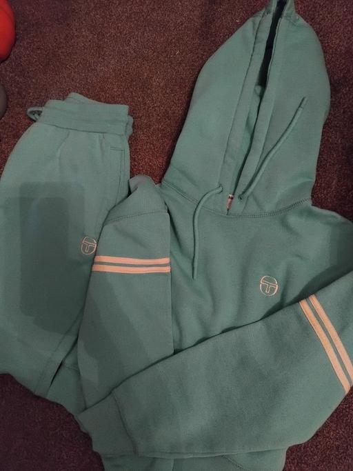  — Sergio tacchine