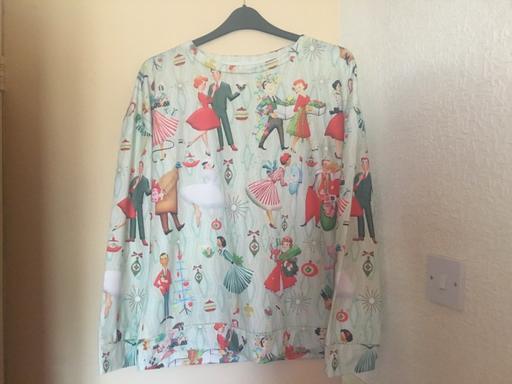  — Sweatshirt new no tags size 2XL