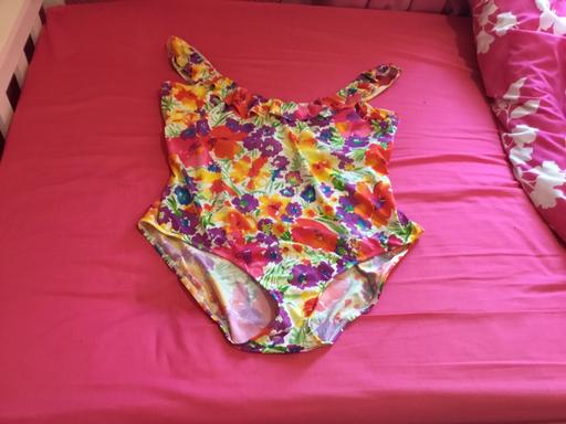  — M&S Ladies Bathing Costume plus Size 40E