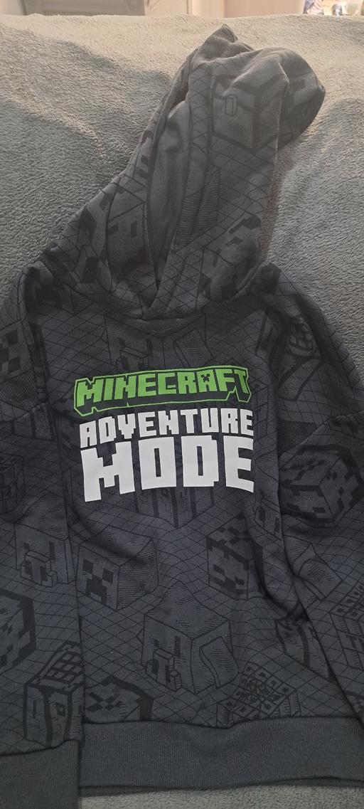  — Minecraft Hoodie  Age 7-8
