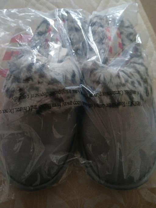  — Slippers)