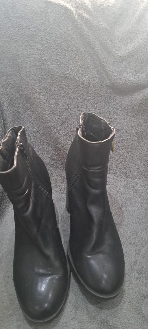  — River Island Boots Size 6