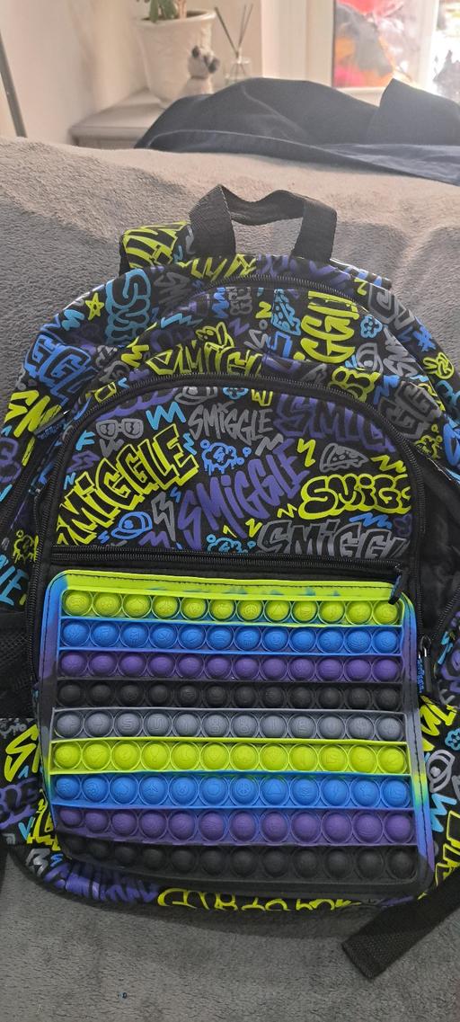  — Smiggle Backpack