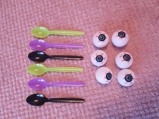  — kids halloween game egg and spoon race