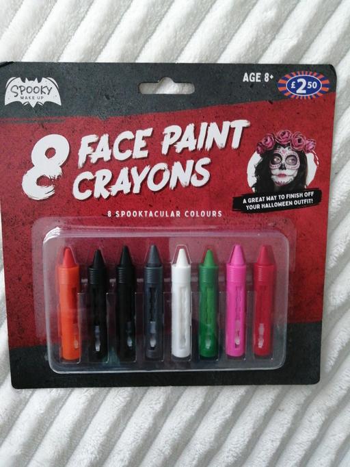  — Face paint crayons