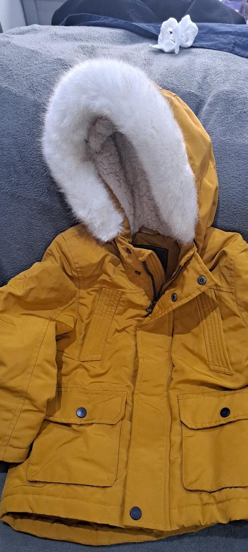  — Coat Age 3-4
