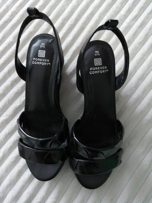  — ladies size *4&hlf*