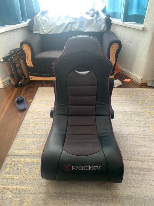  — Rocking chair 